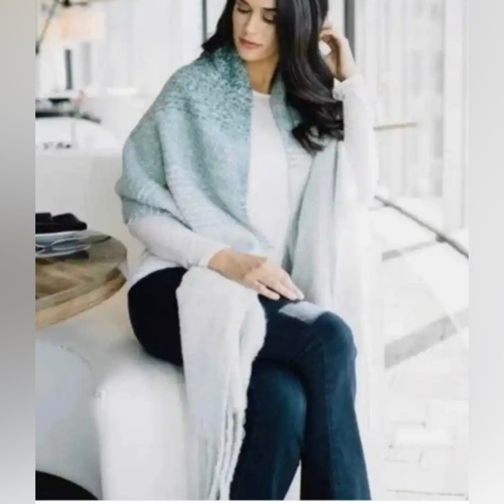 Mer-Sea Ombre Blanket Scarf Cozy Wrap